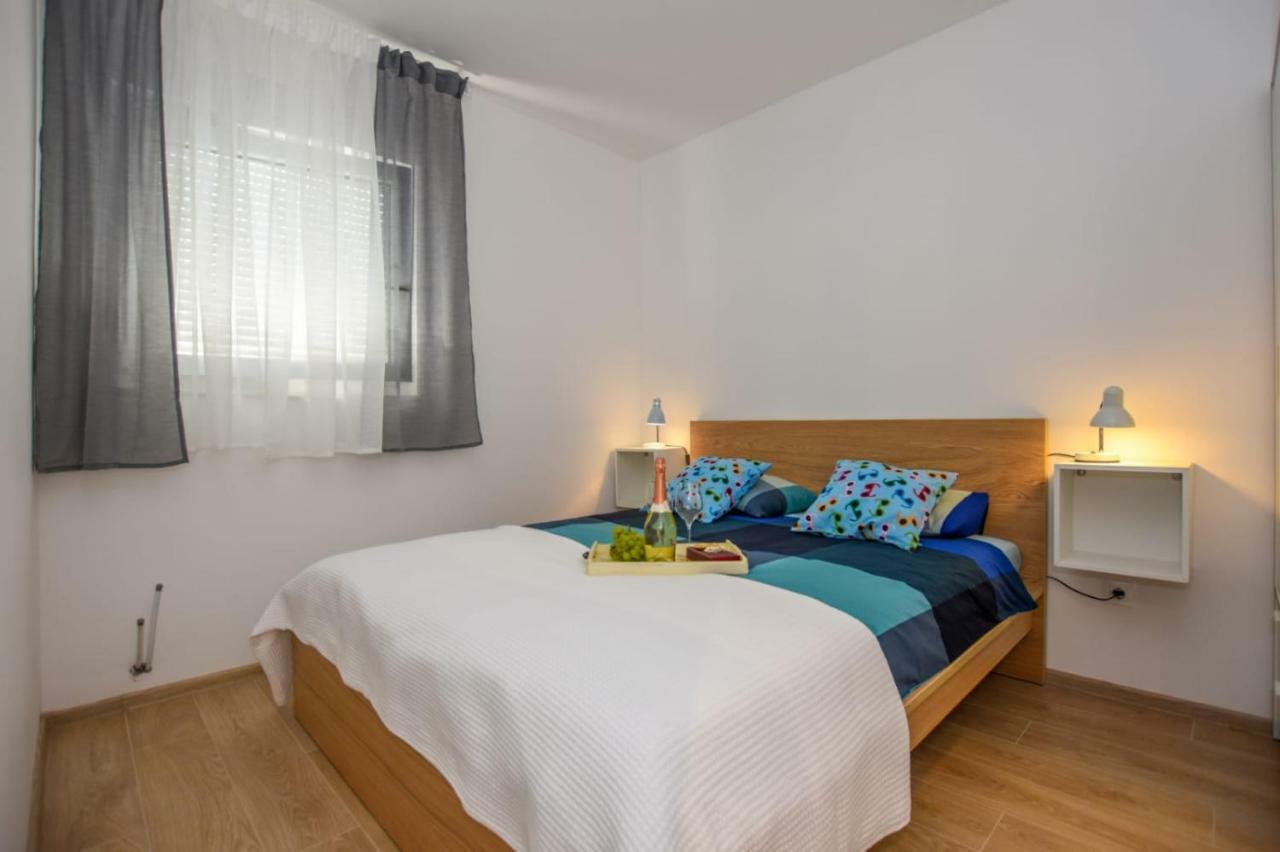 Apartments Milena 8 Mandre Kültér fotó