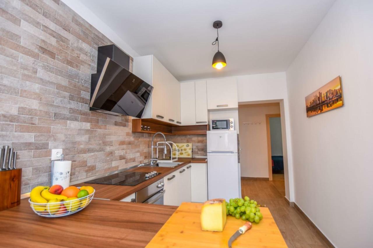 Apartments Milena 8 Mandre Kültér fotó